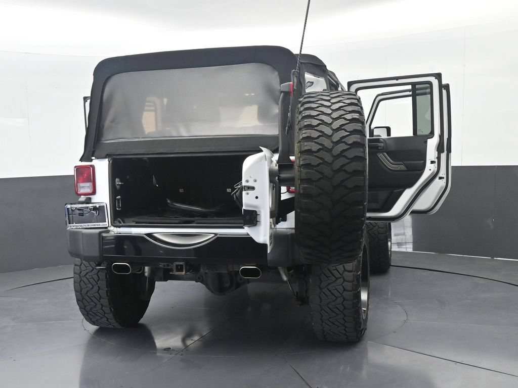 Used 2014 Jeep Wrangler Unlimited Sport w/ Power Convenience Group AWD/4WD image 75