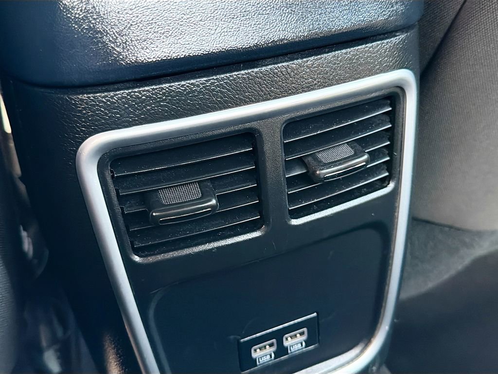 Used 2023 Dodge Charger SXT image 24