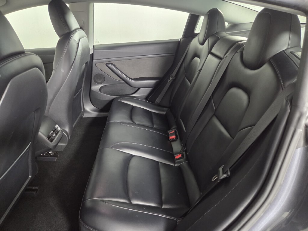 Used 2023 Tesla Model 3 Performance AWD/4WD image 17