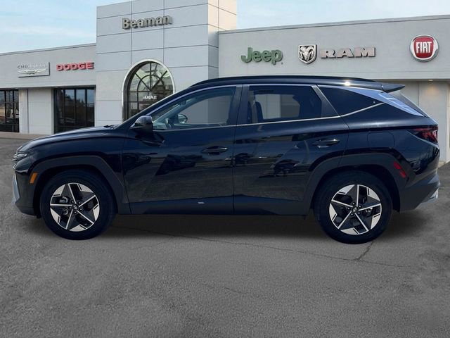 Used 2025 Hyundai Tucson SEL FWD image 4