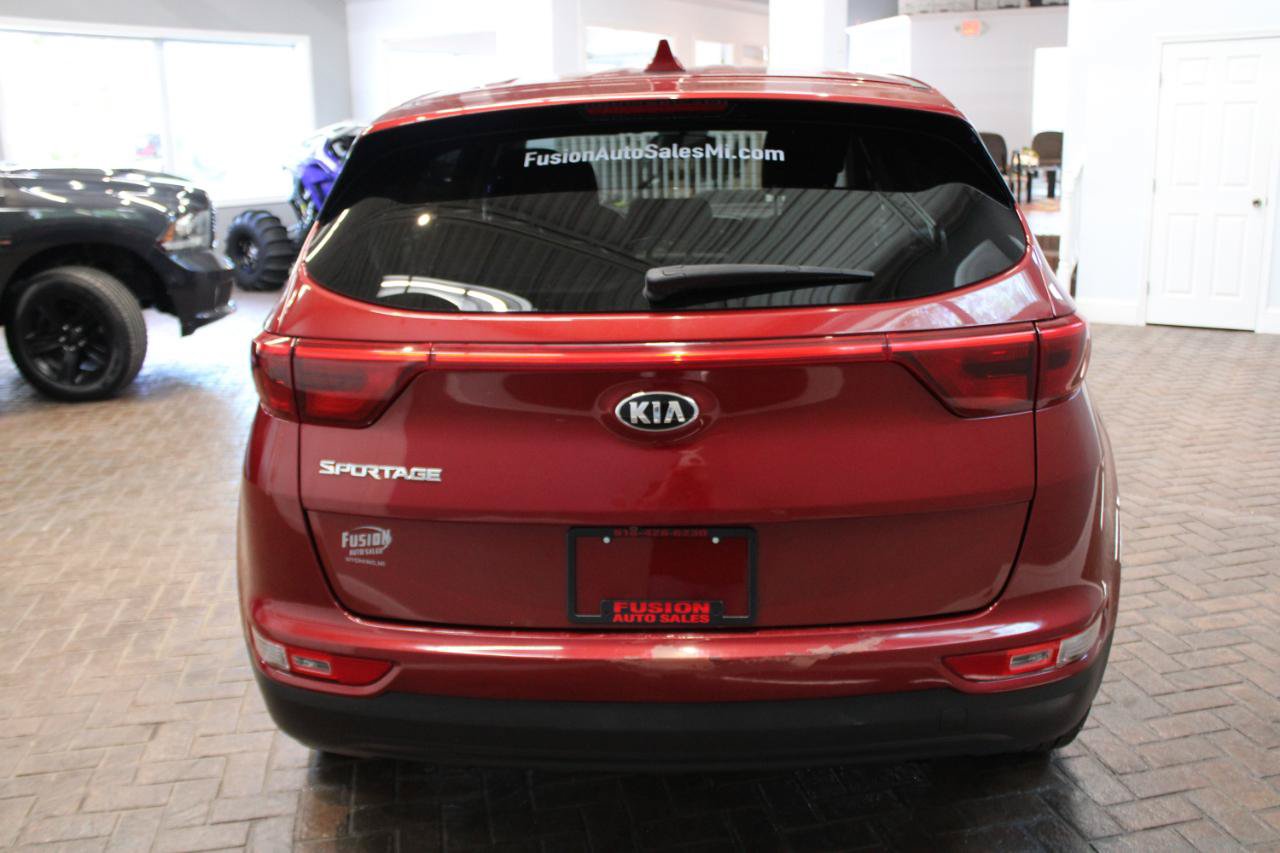 Used 2018 Kia Sportage LX AWD/4WD image 6