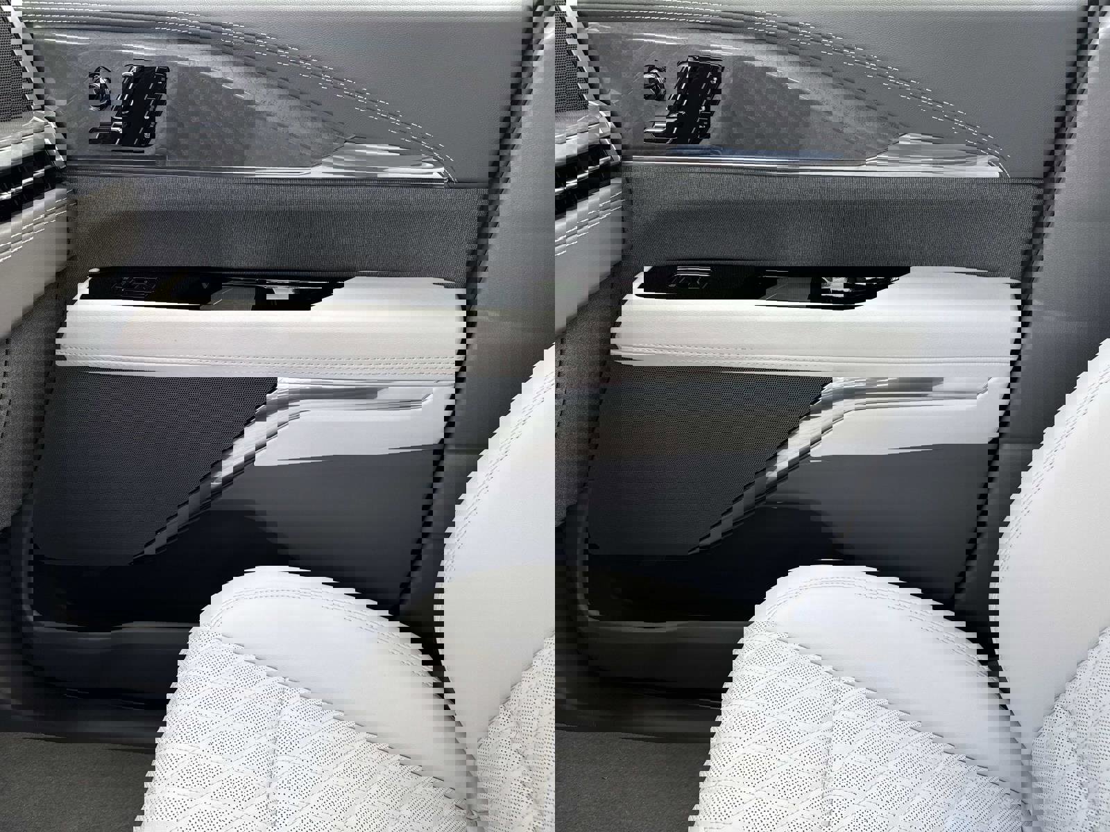 New 2025 Cadillac Escalade IQ Luxury 1 image 23