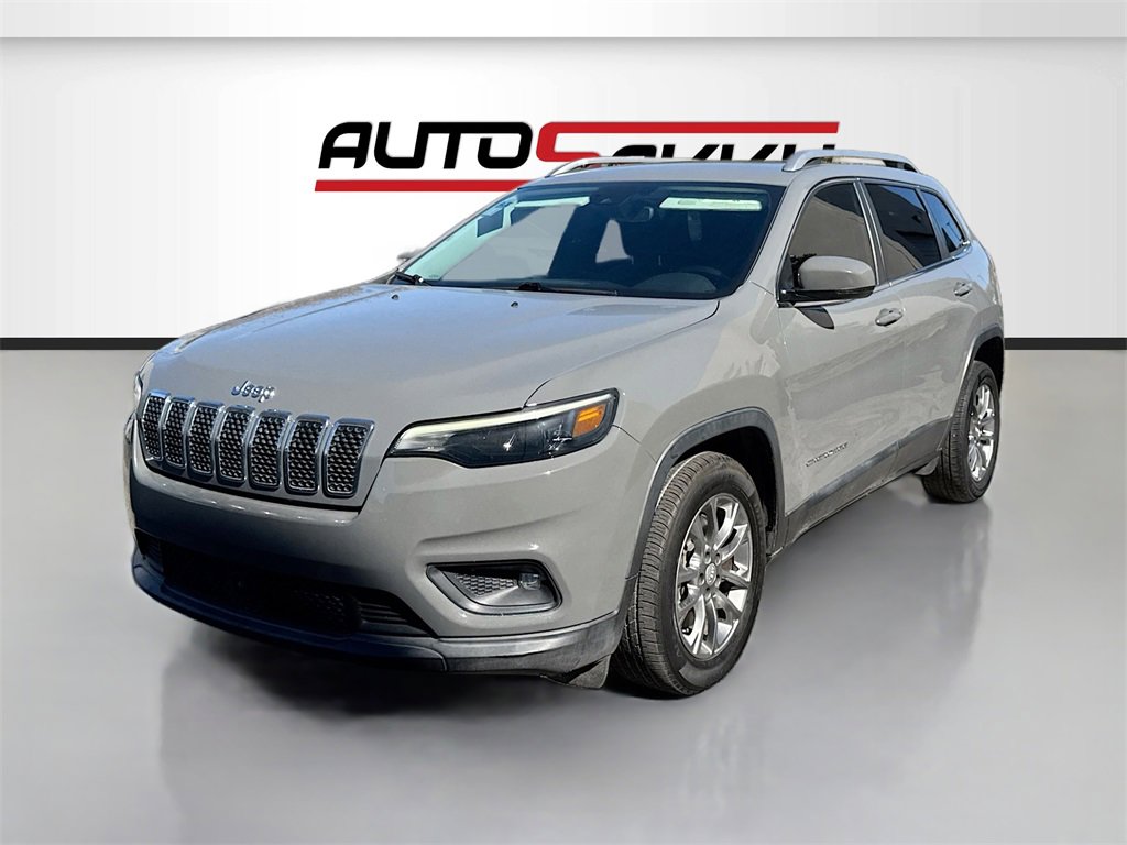 Used 2021 Jeep Cherokee Latitude Lux w/ Comfort/Convenience Group image 3