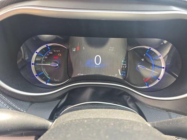Certified 2023 Chrysler Pacifica Touring-L FWD image 11