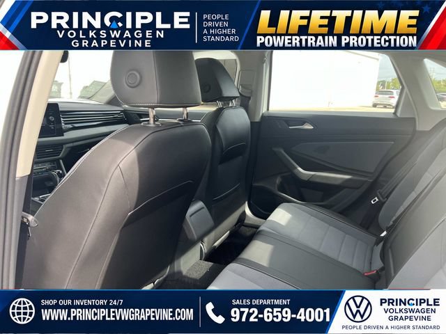 New 2027 Volkswagen Jetta SE FWD image 23