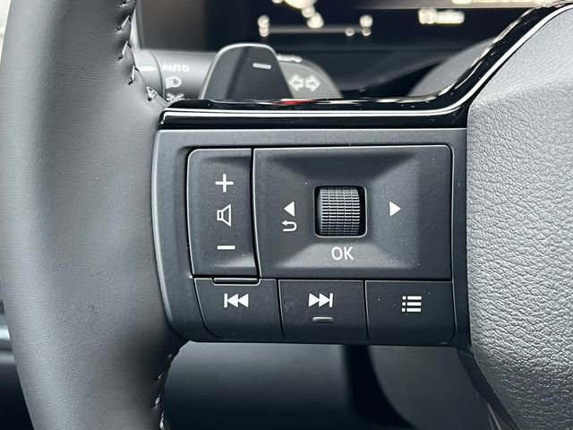 New 2026 Nissan Pathfinder SL image 19