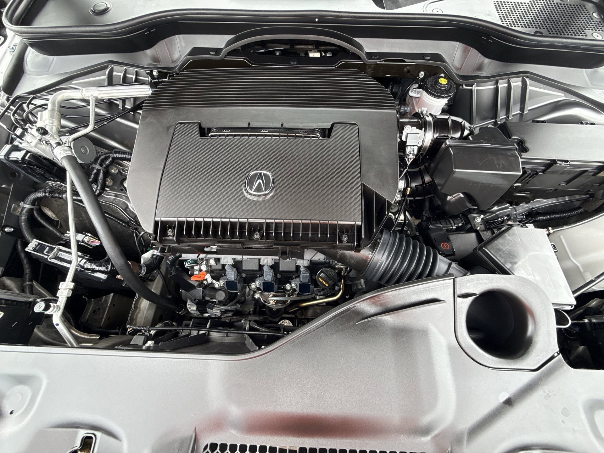 Used 2025 Acura MDX SH-AWD w/ Technology Package image 18