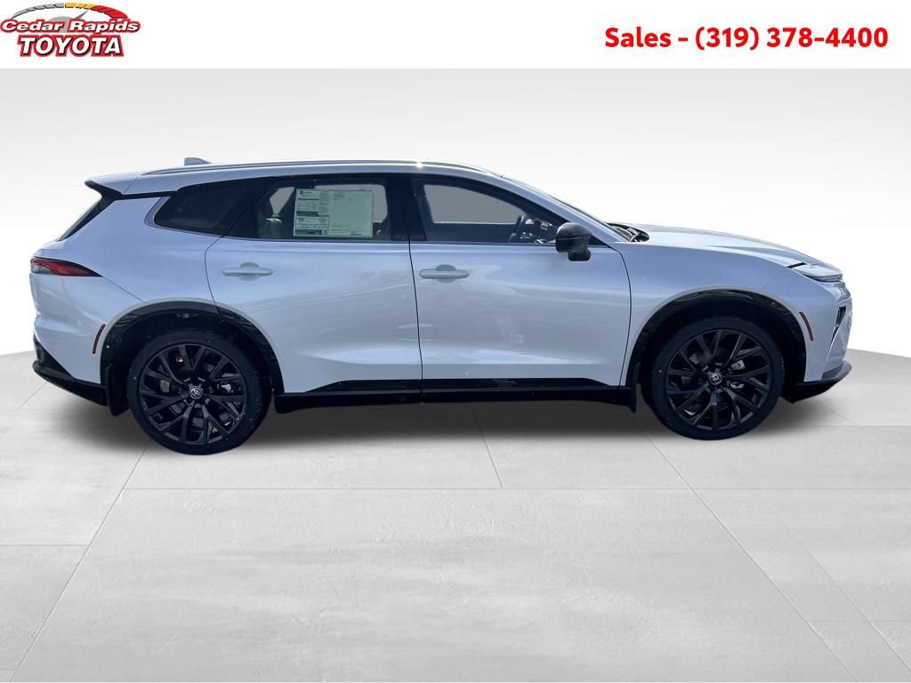 New 2026 Toyota Crown Signia Limited image 6