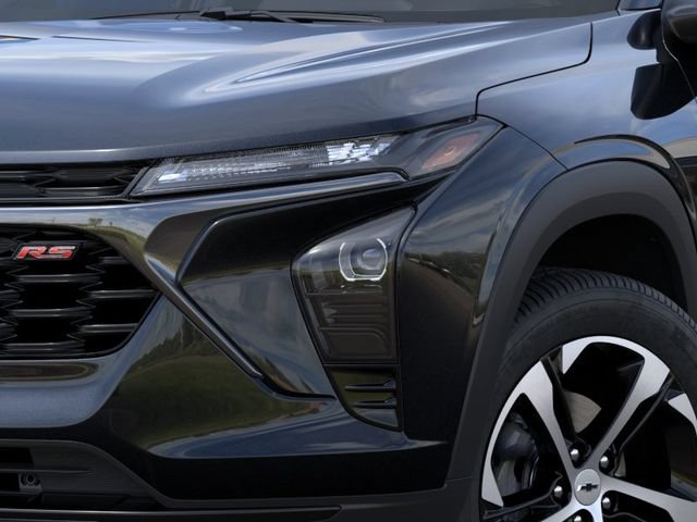 New 2026 Chevrolet Trax RS w/ Sunroof Package FWD image 10