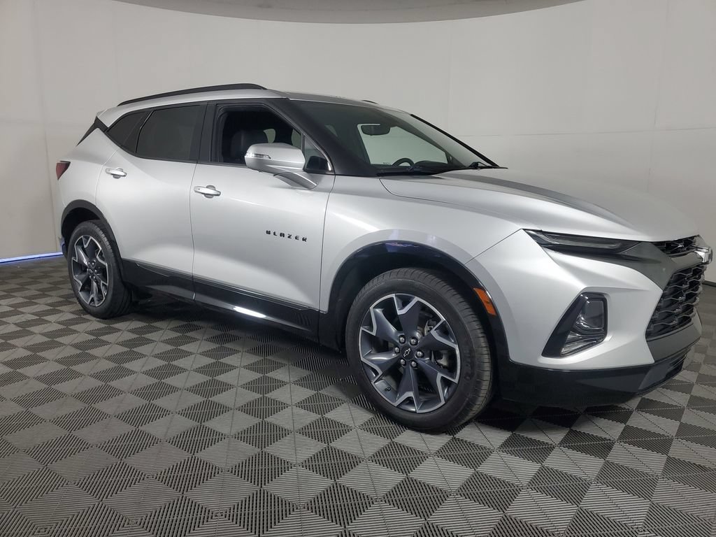 Used 2021 Chevrolet Blazer RS w/ Enhanced Convenience Package FWD image 2