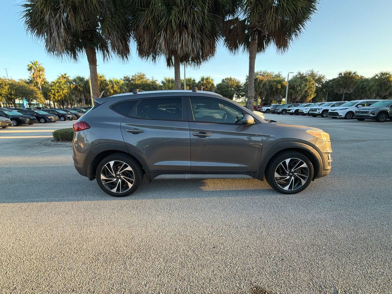 Used 2020 Hyundai Tucson Sport FWD image 4