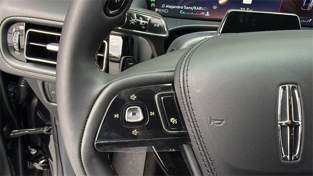 New 2026 Lincoln Aviator AWD image 25