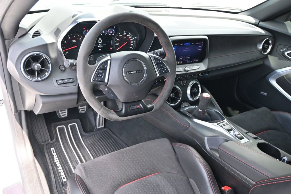 Used 2023 Chevrolet Camaro ZL1 image 8