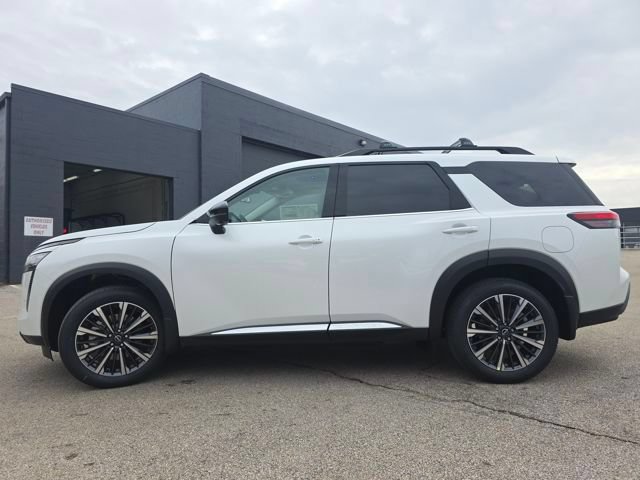 New 2026 Nissan Pathfinder Platinum w/ Accent Package AWD/4WD image 16