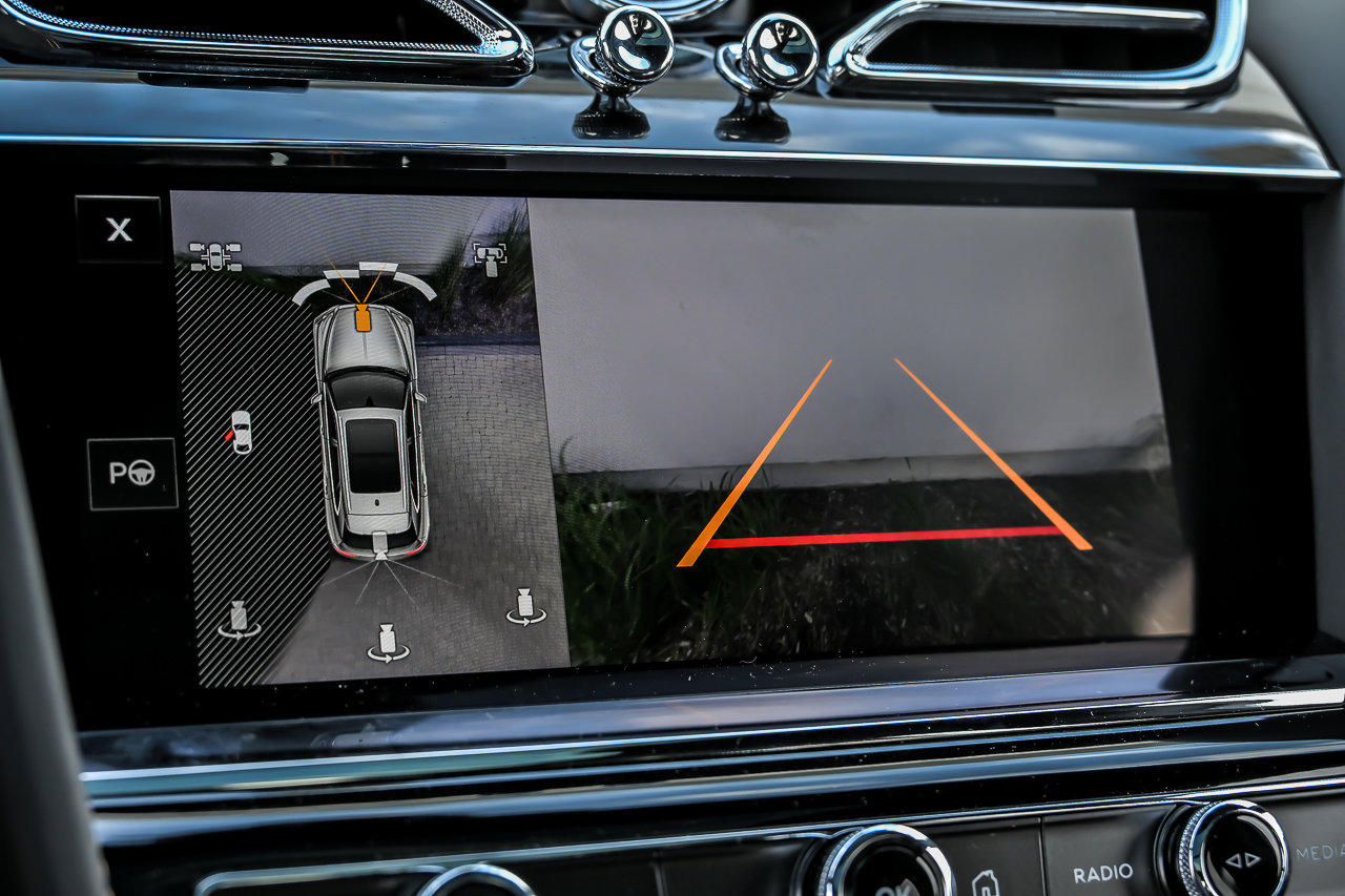 New 2026 Bentley Bentayga AWD/4WD image 46