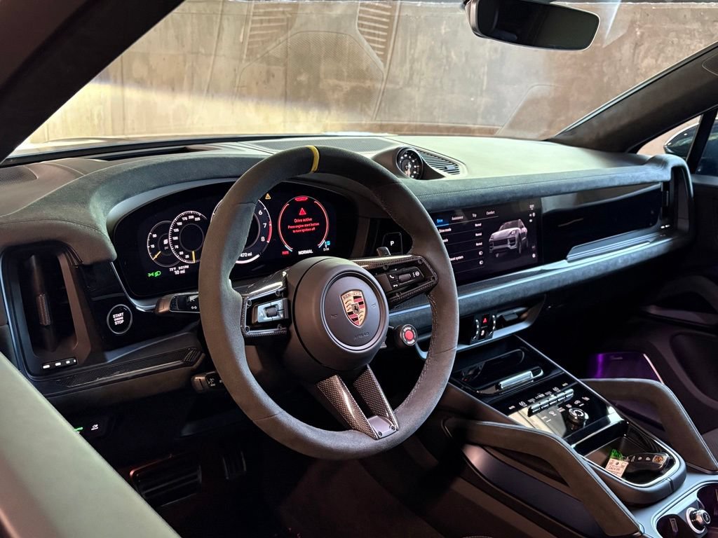 New 2026 Porsche Cayenne Turbo GT AWD/4WD image 5