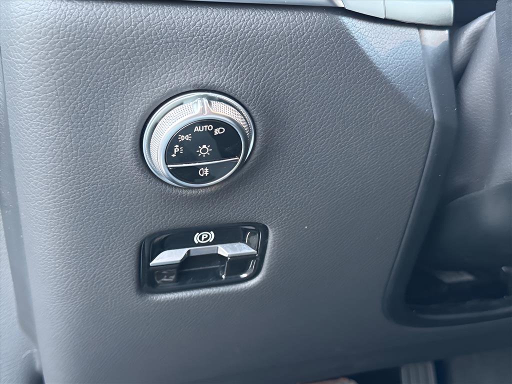 Used 2024 Mercedes-Benz GLC 300 4MATIC image 20