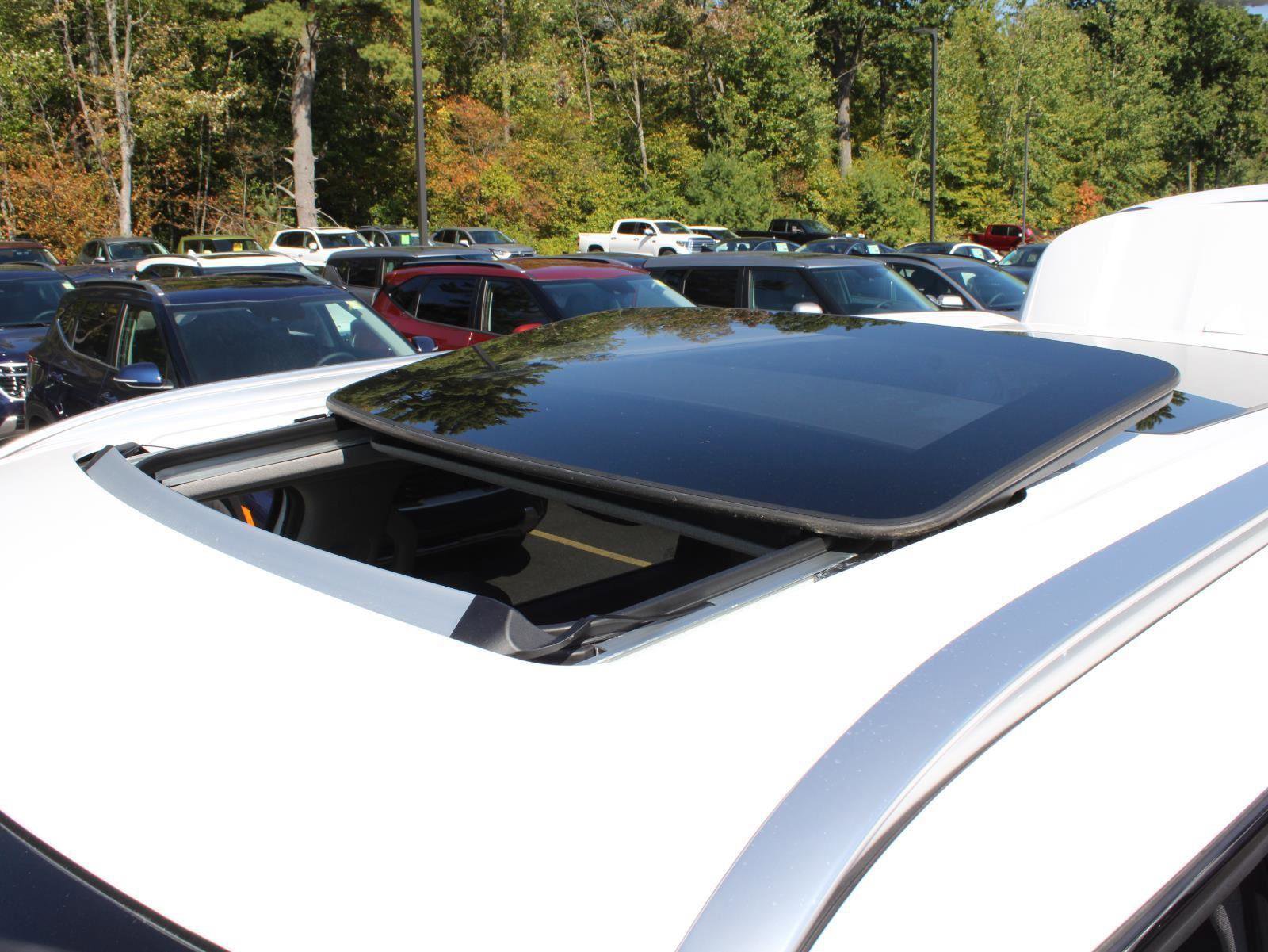 New 2026 Kia EV9 Wind image 7