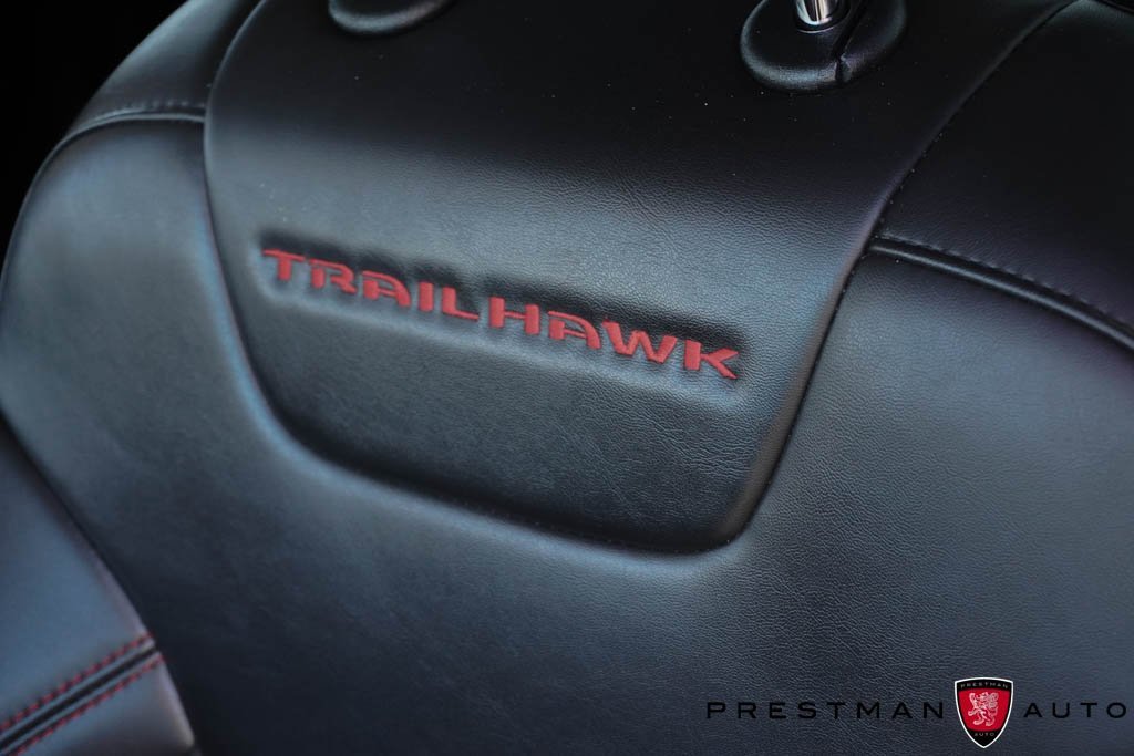 Used 2019 Jeep Cherokee Trailhawk w/ Cold Weather Group image 24