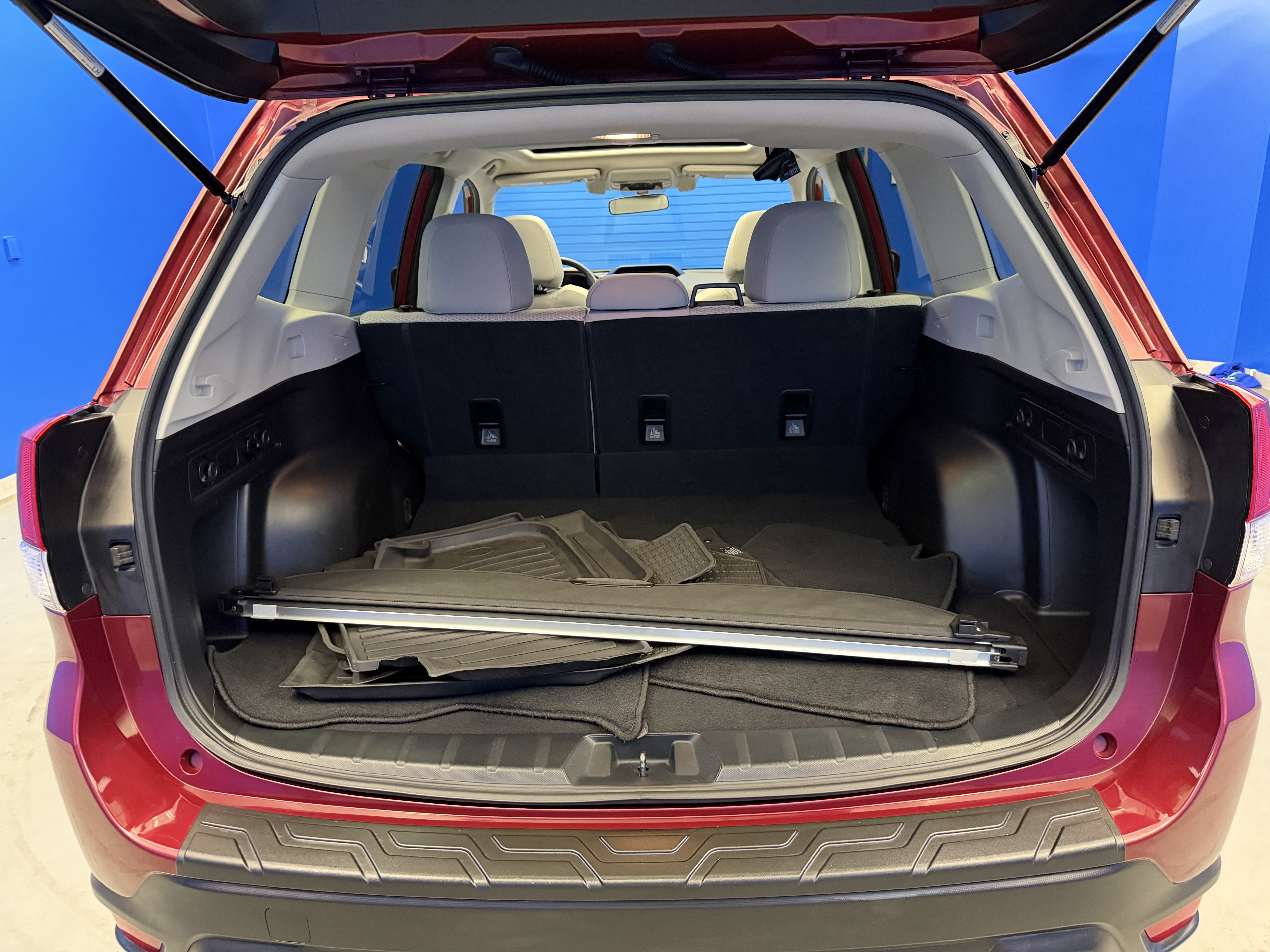 Used 2020 Subaru Forester Premium AWD/4WD image 27