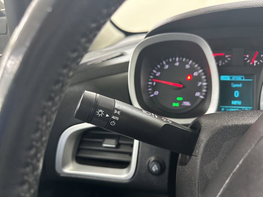 Used 2017 Chevrolet Equinox LT w/ Convenience Package image 37