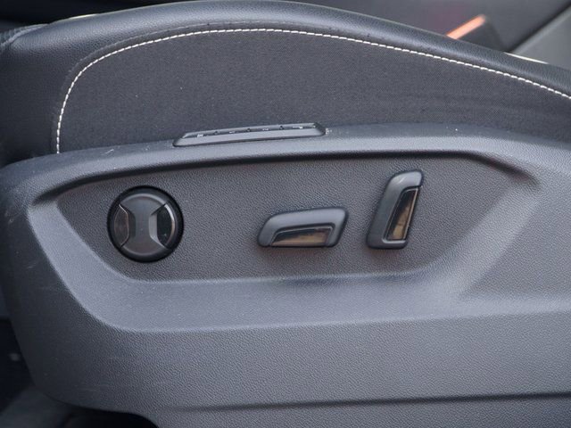 Used 2025 Volkswagen Atlas SEL Premium R-Line image 21