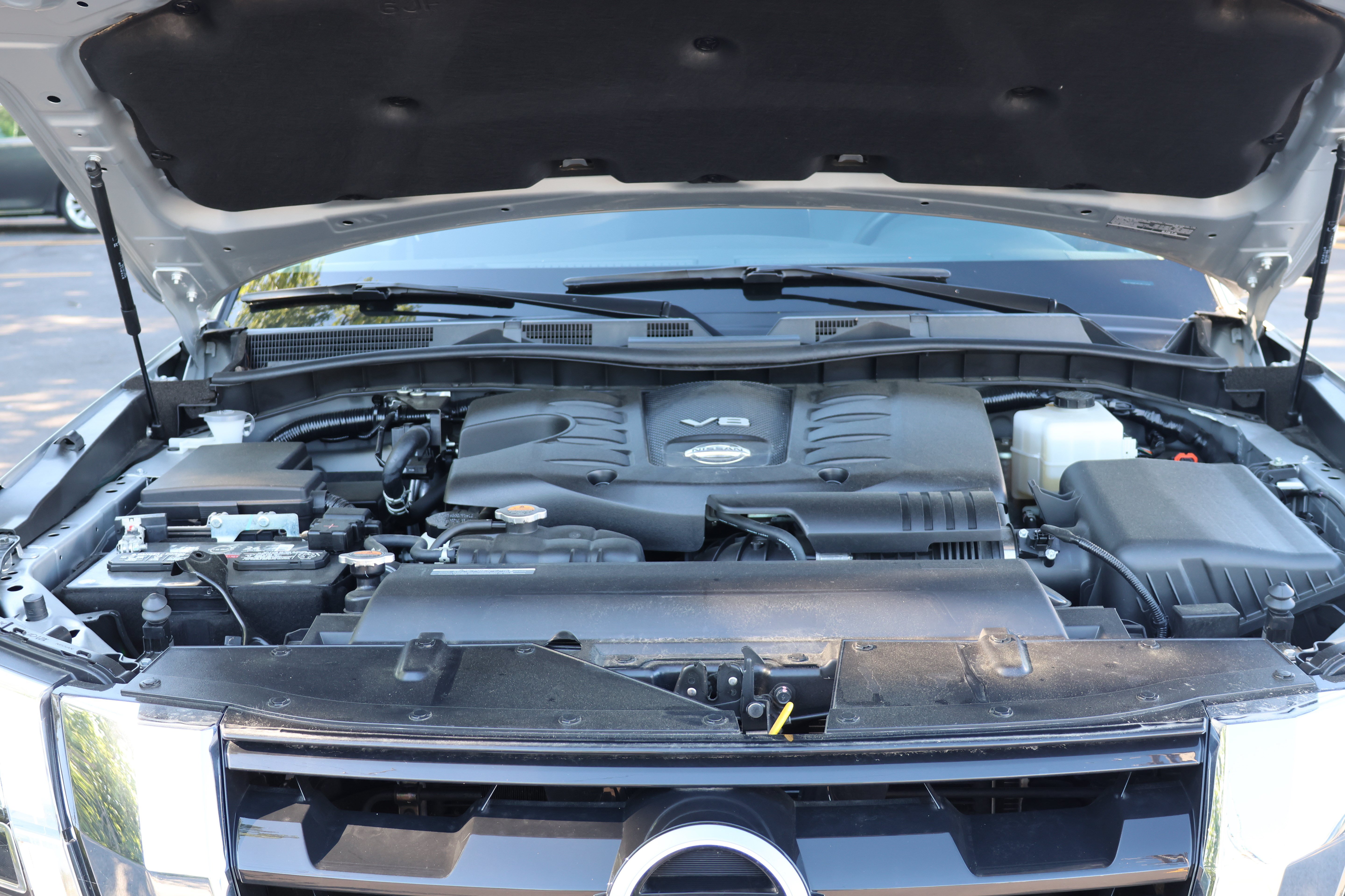Used 2024 Nissan Armada SL AWD/4WD image 14