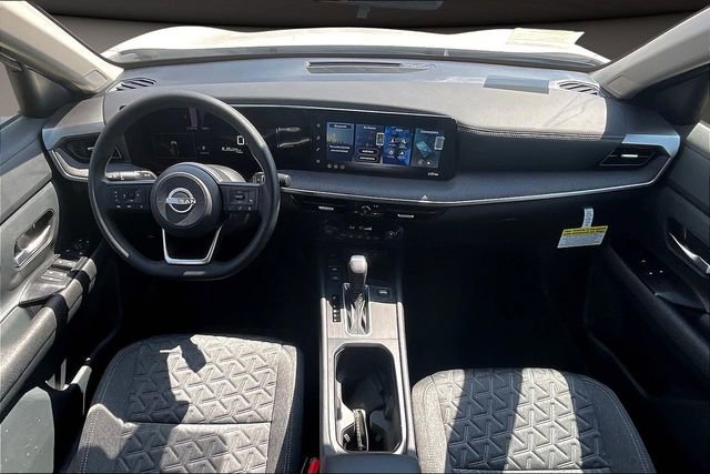 New 2026 Nissan Kicks SV w/ SV Premium Package image 5