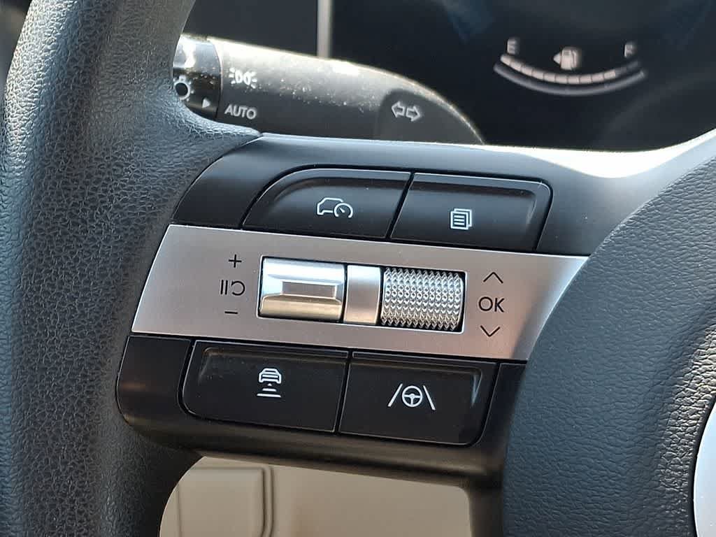 Used 2025 Hyundai Tucson SEL AWD/4WD image 19