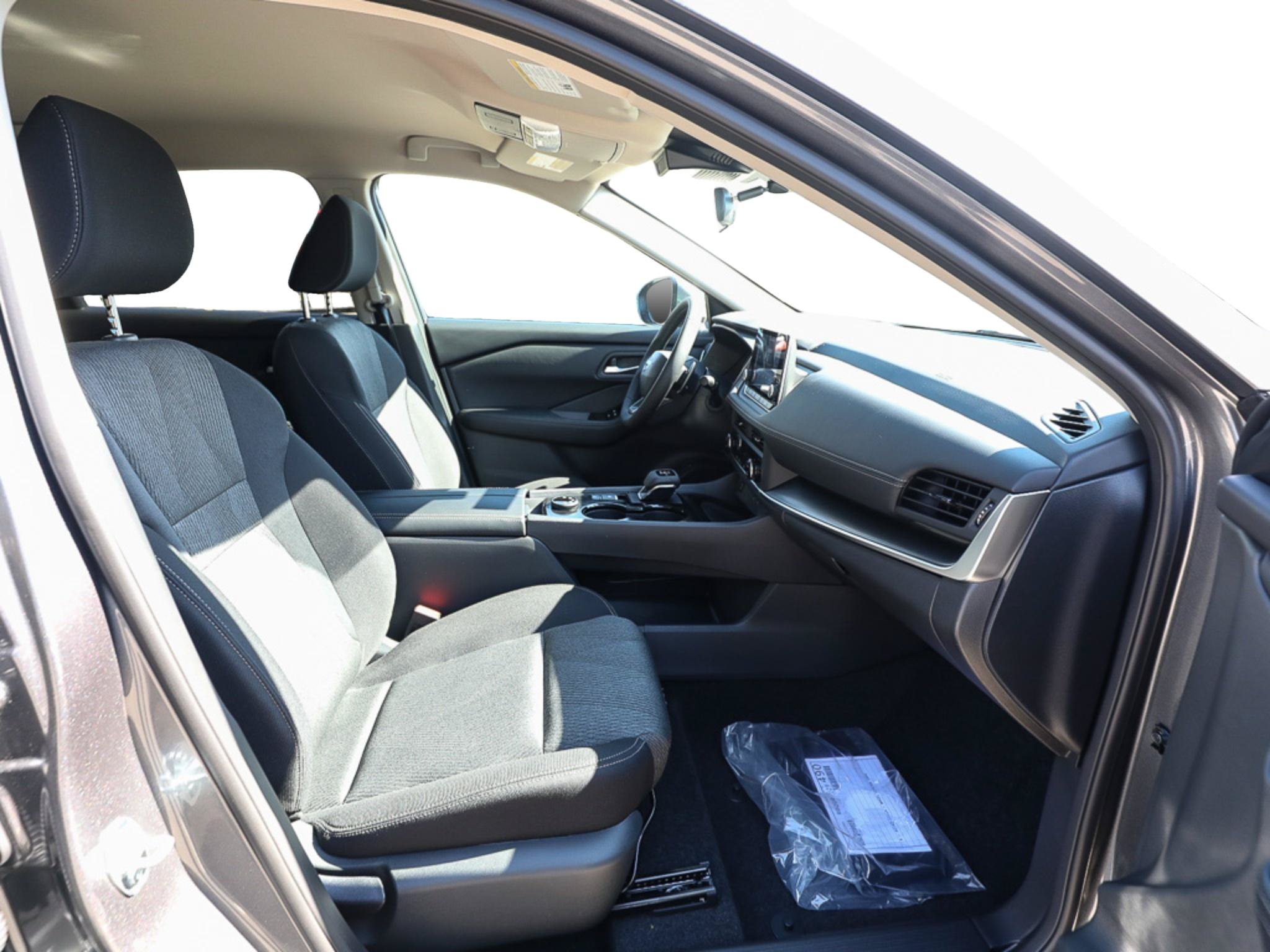 New 2027 Nissan Rogue SV AWD/4WD image 19