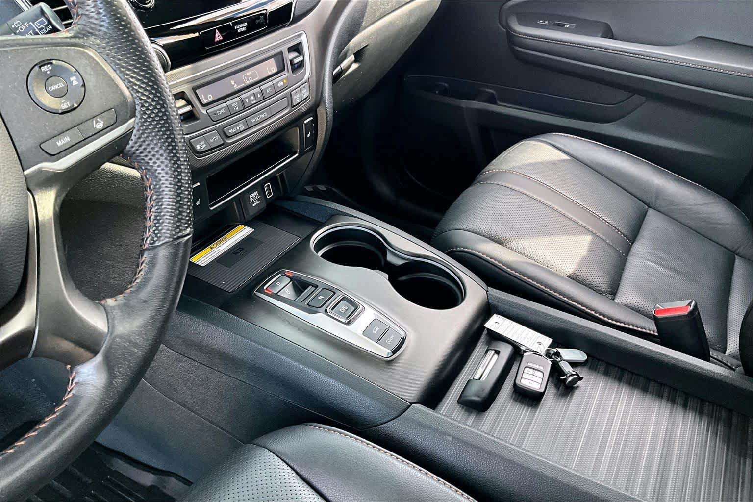 Certified 2023 Honda Passport TrailSport image 17