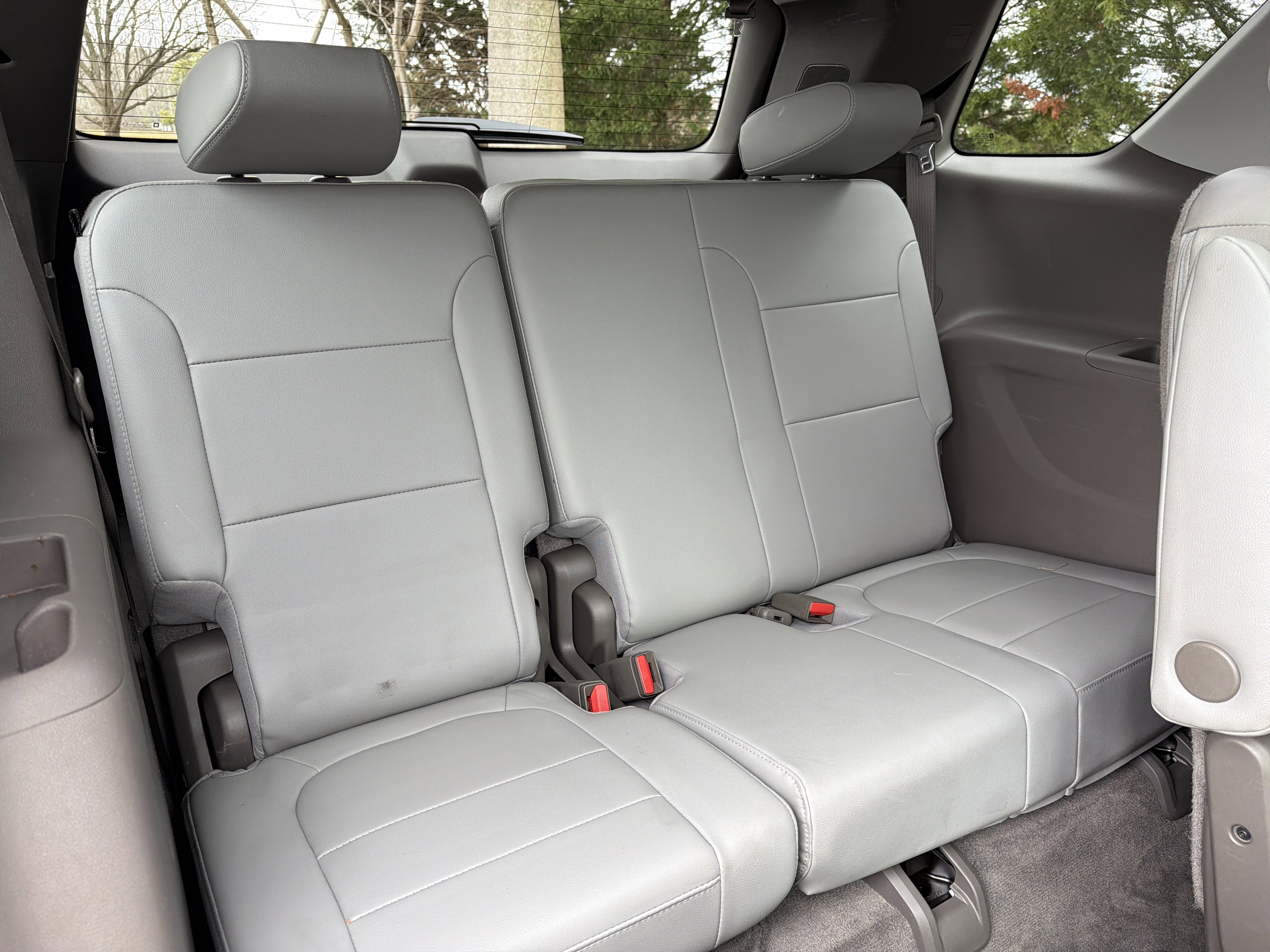 Used 2019 Chevrolet Traverse Premier image 32