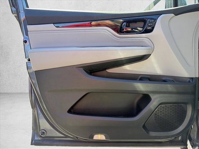 Used 2023 Honda Odyssey Touring image 9