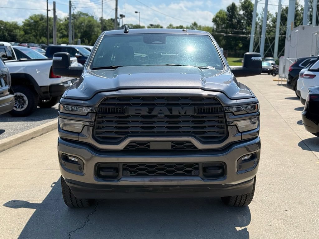 Used 2025 RAM 2500 Big Horn AWD/4WD image 3