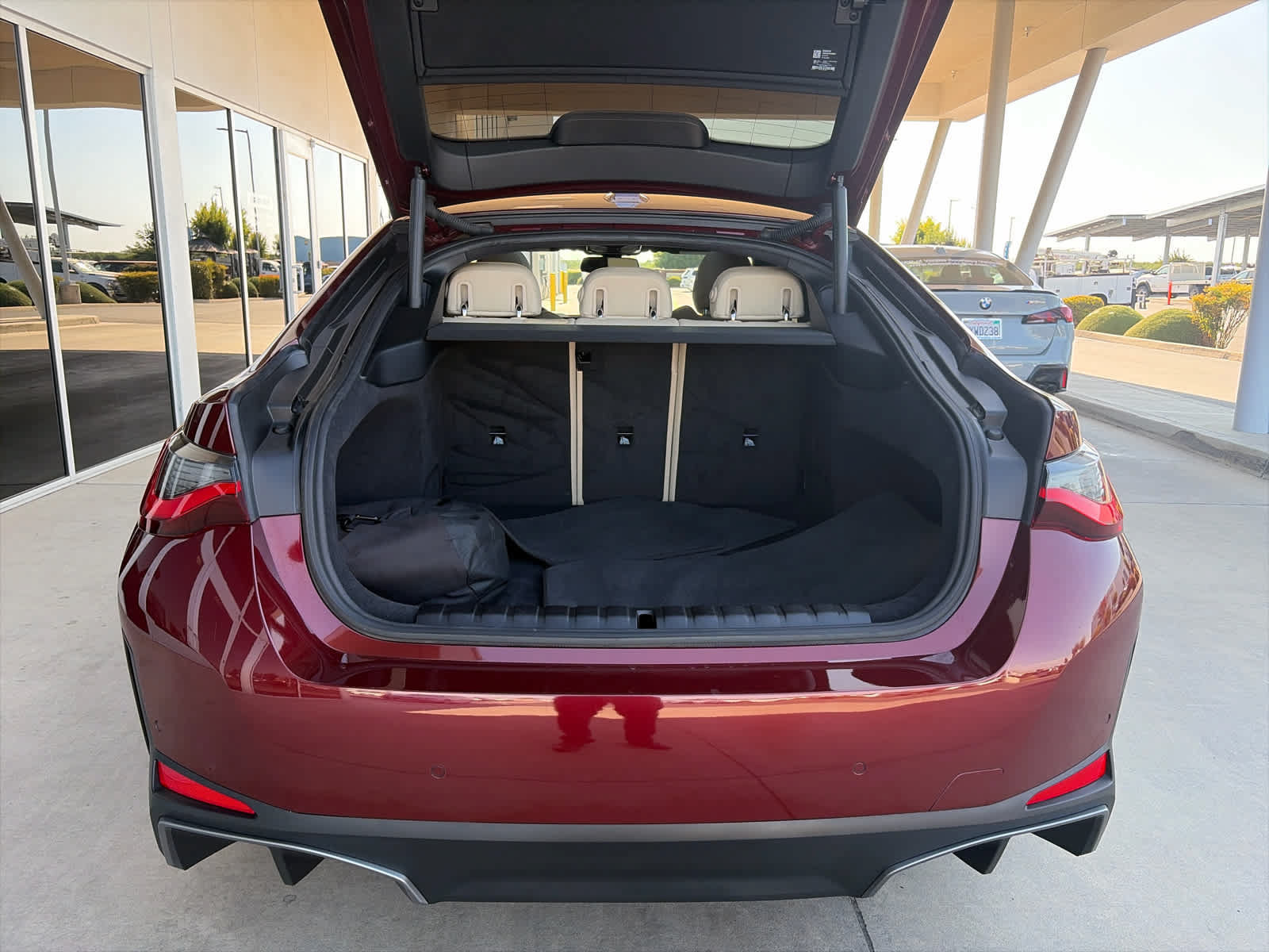 Used 2023 BMW i4 eDrive35 RWD image 20