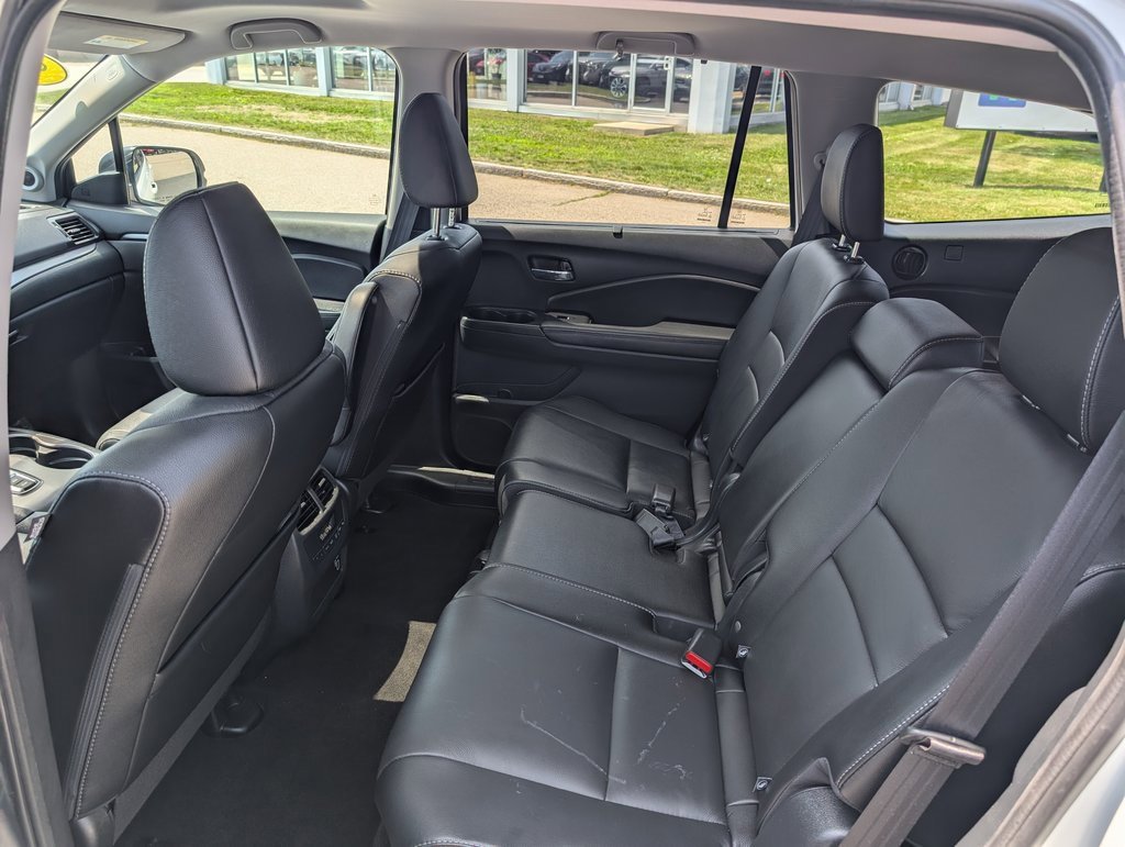 Used 2022 Honda Pilot Special Edition image 17