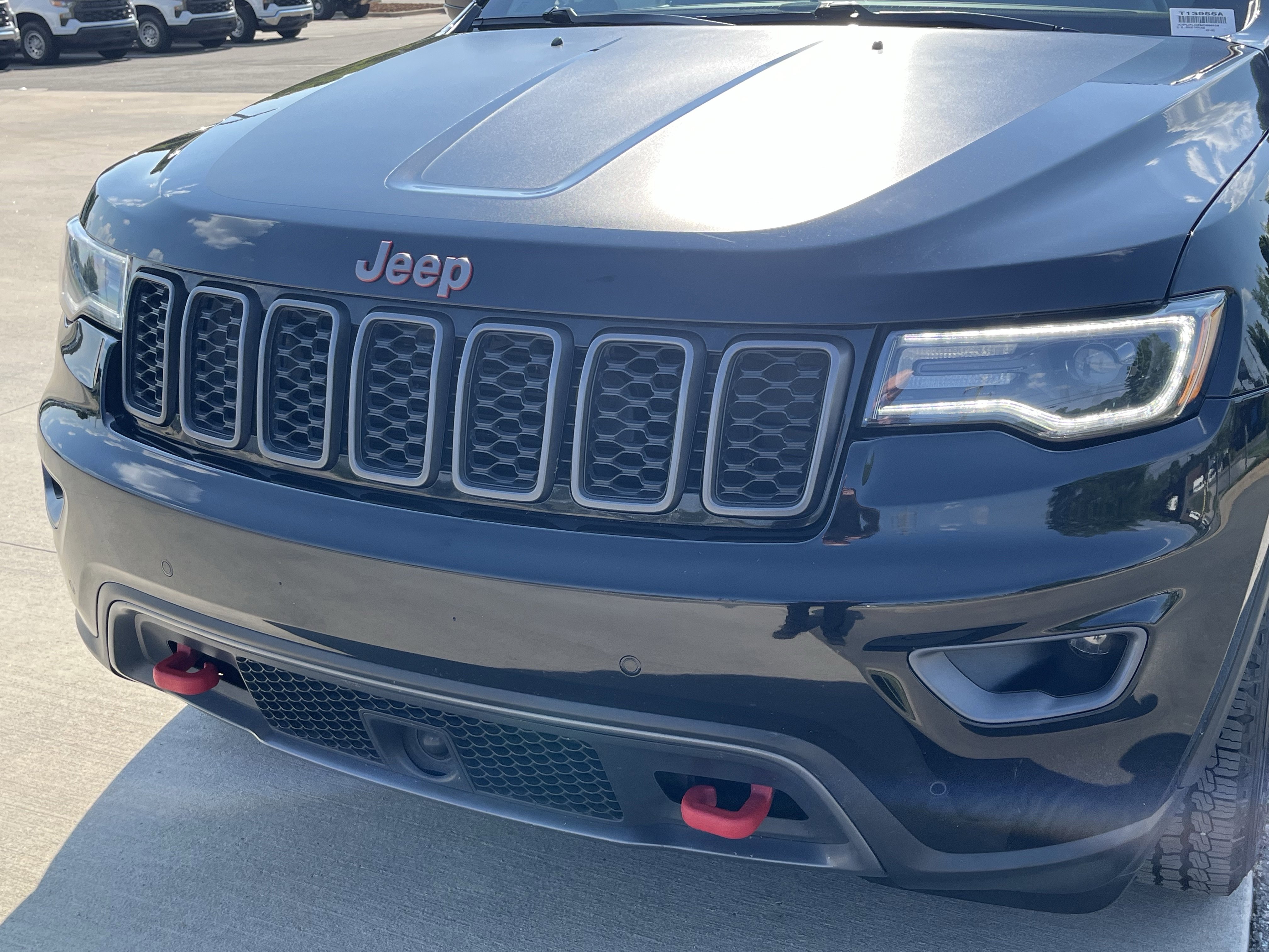 Used 2021 Jeep Grand Cherokee Trailhawk w/ Trailhawk Luxury Group AWD/4WD image 11