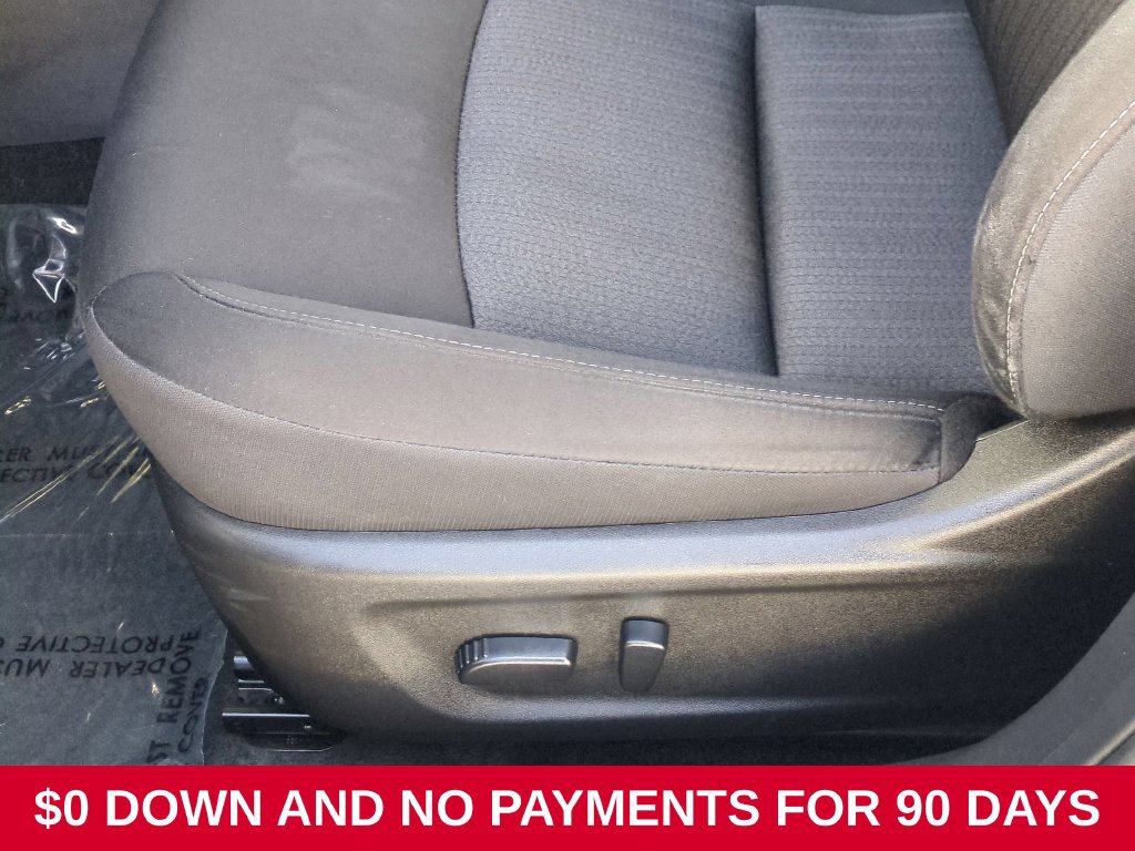 Used 2025 Nissan Altima 2.5 SV FWD image 14