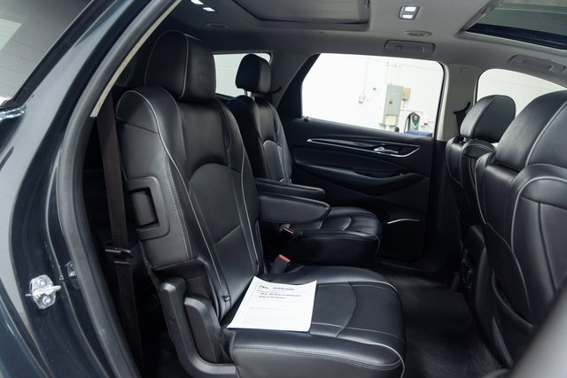 Used 2020 Buick Enclave Avenir w/ Avenir Technology Package image 25