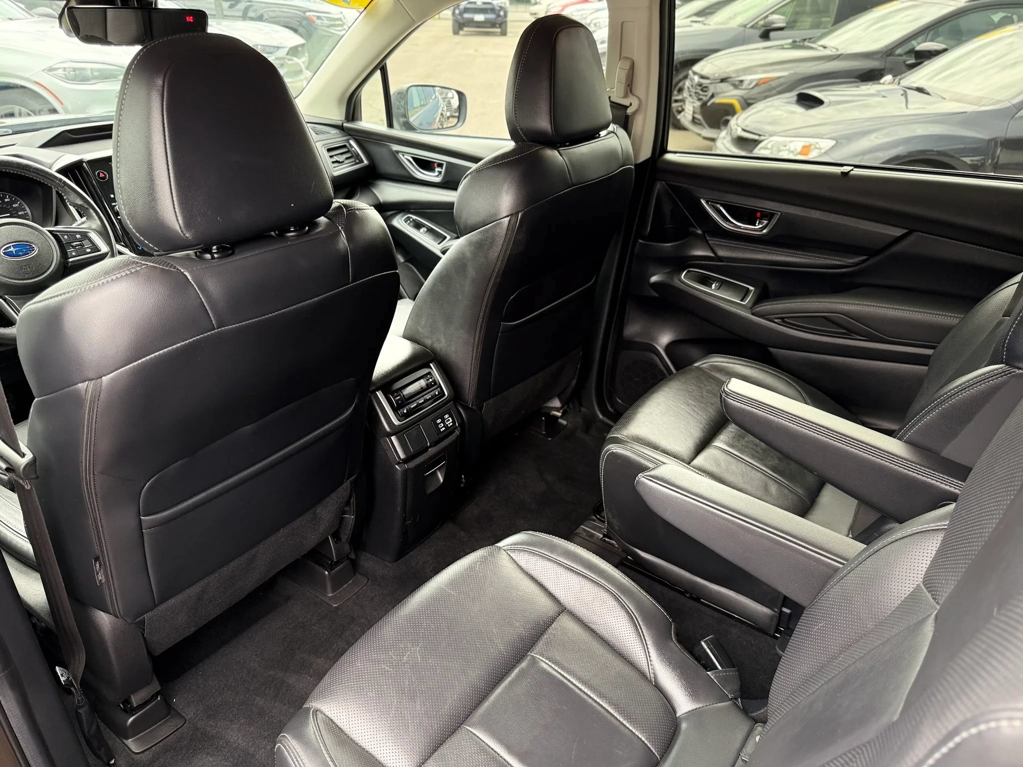 Used 2023 Subaru Ascent Limited AWD/4WD image 14