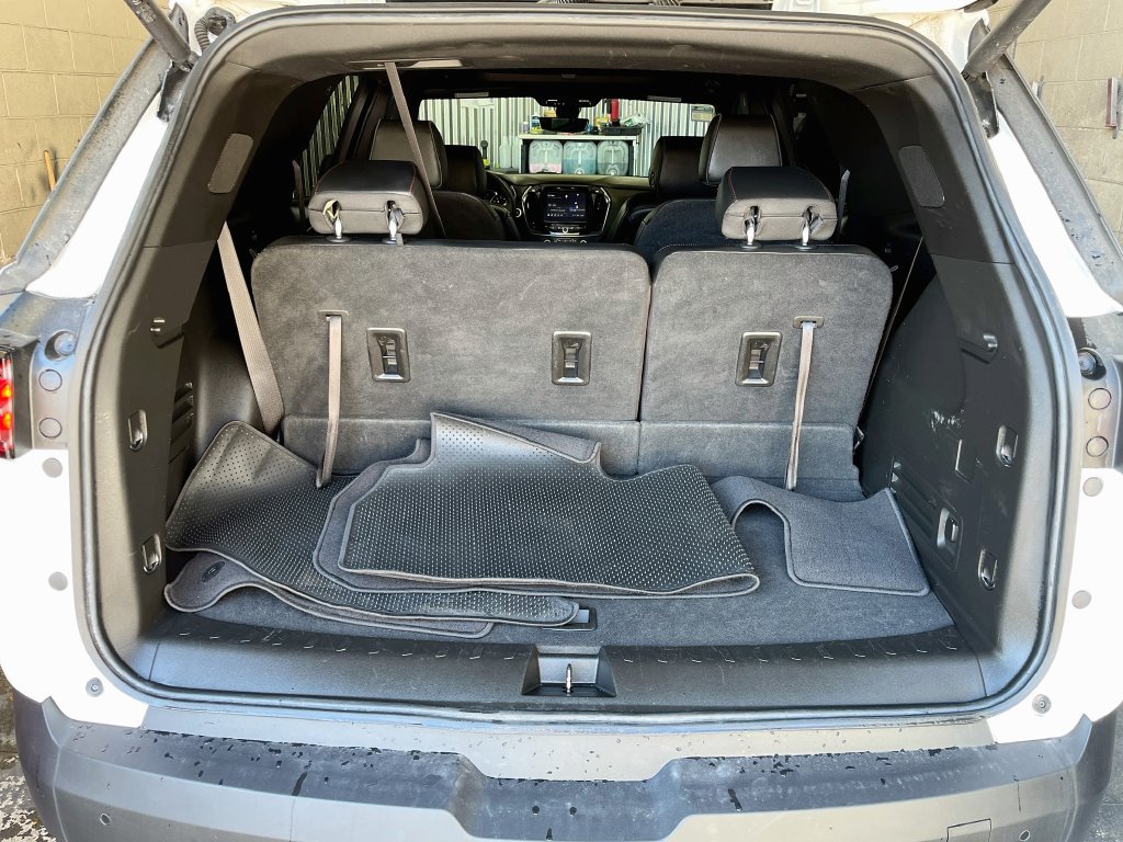 Used 2022 Chevrolet Traverse RS AWD/4WD image 28