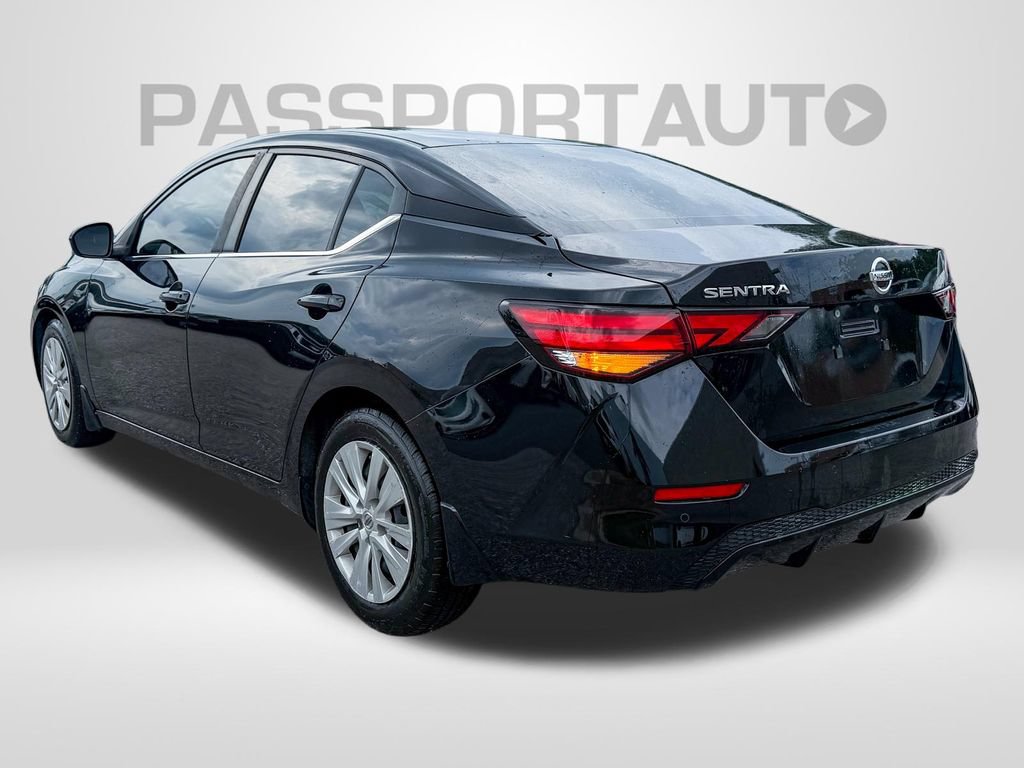 Used 2023 Nissan Sentra S FWD image 3