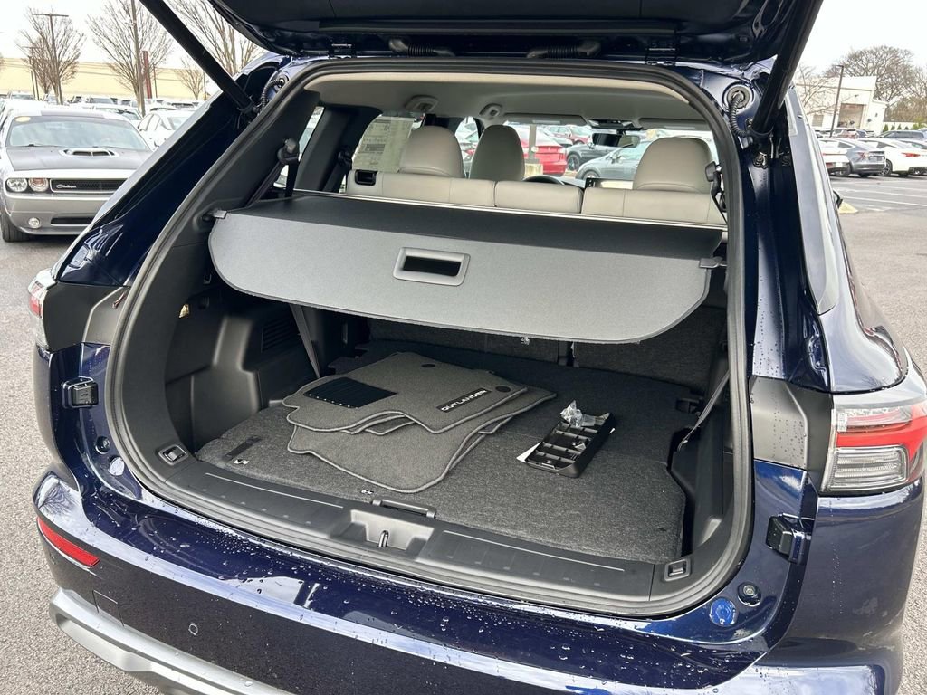 New 2026 Mitsubishi Outlander SE FWD image 11