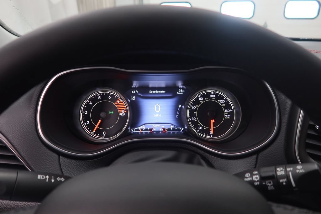 Used 2021 Jeep Cherokee Trailhawk w/ Premium Leather Package AWD/4WD image 26