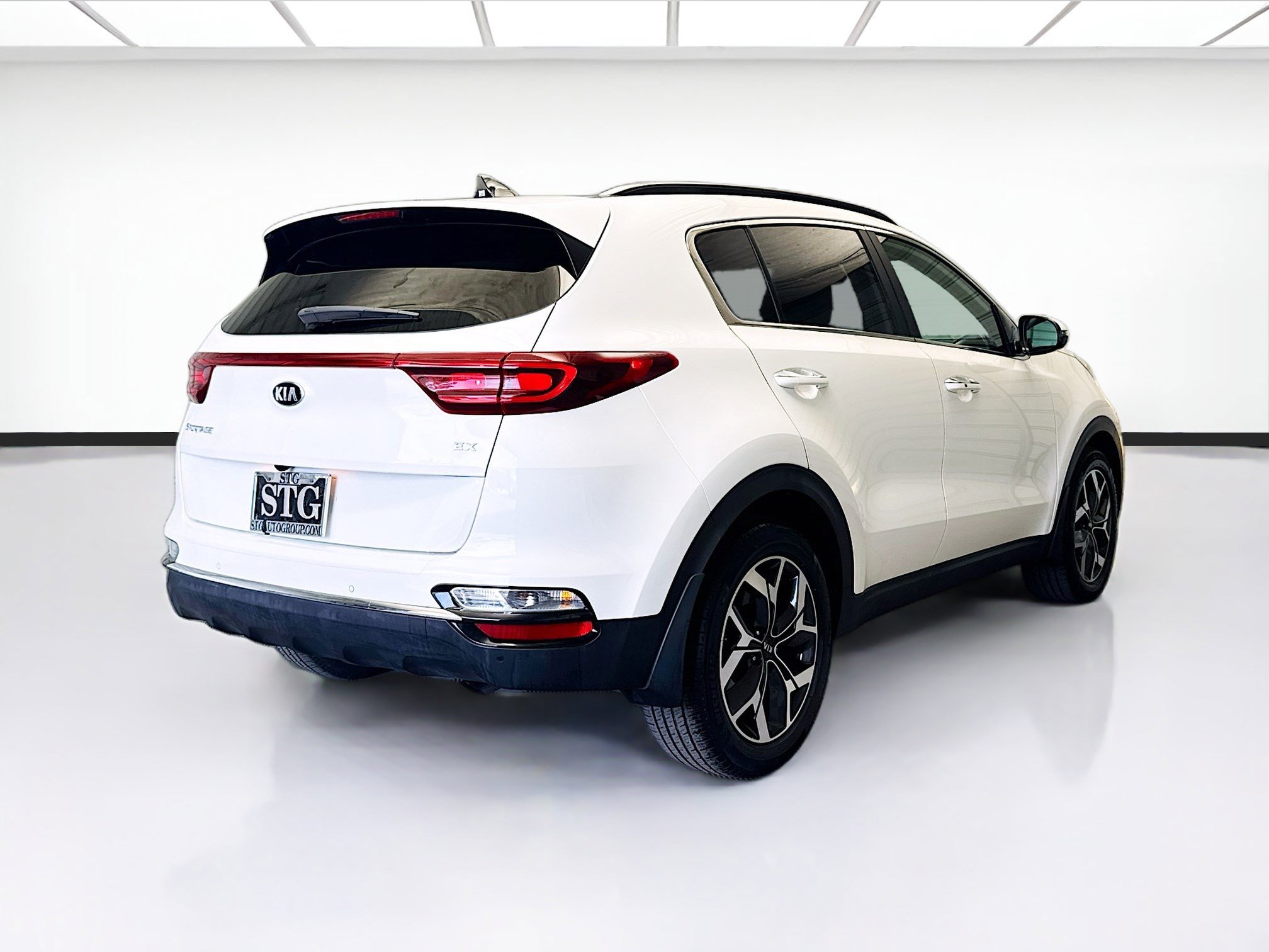 Used 2022 Kia Sportage EX w/ EX Technology Package image 4