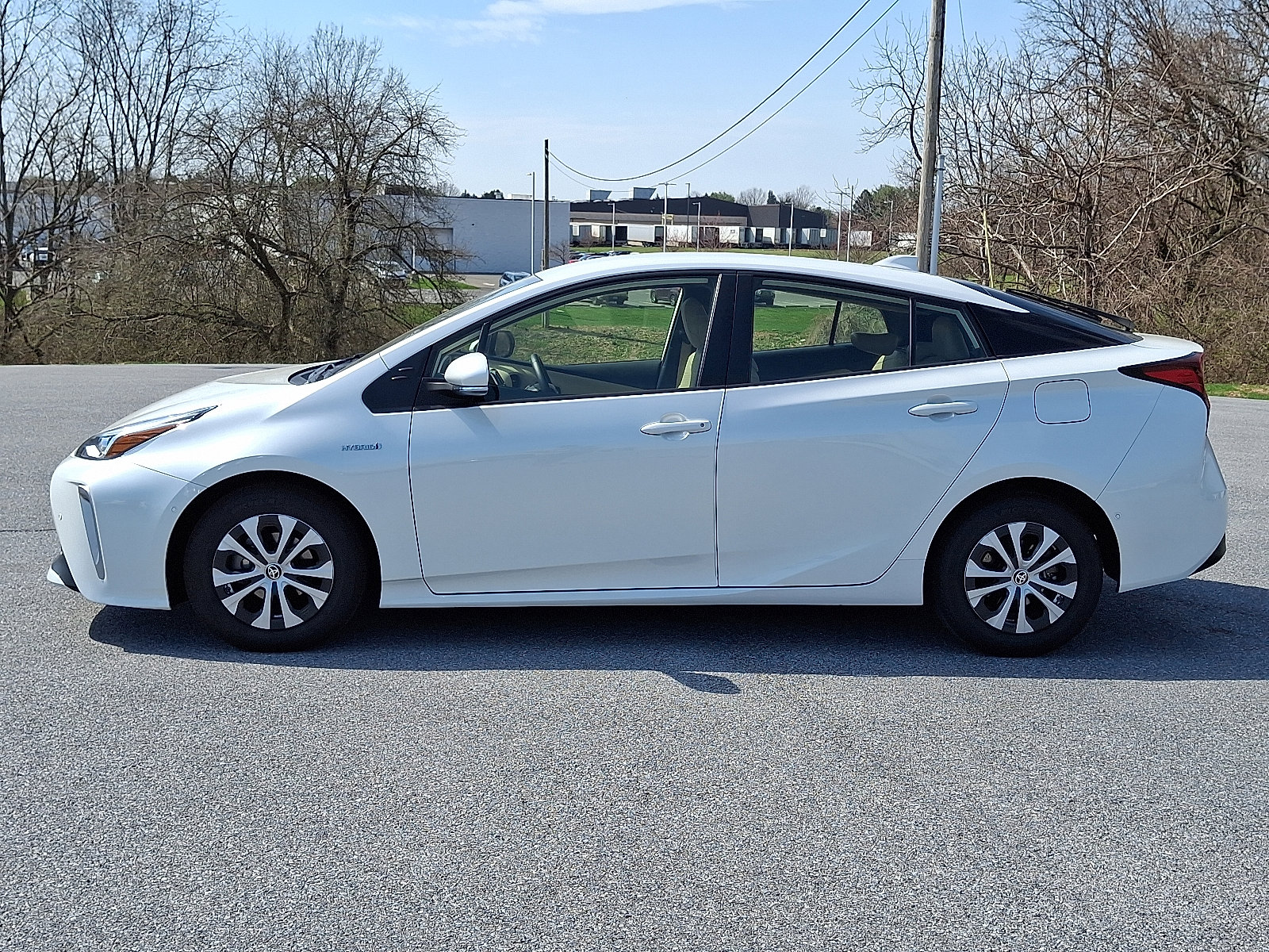 Certified 2021 Toyota Prius XLE image 4