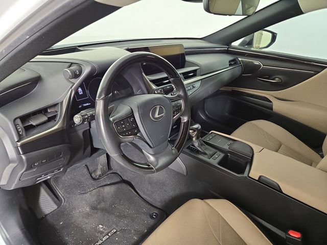 Used 2020 Lexus ES 350 Ultra Luxury w/ Accessory Package image 15