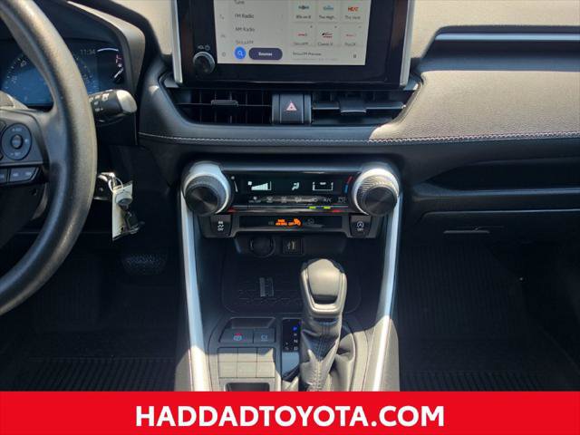 Certified 2024 Toyota RAV4 LE AWD/4WD image 13