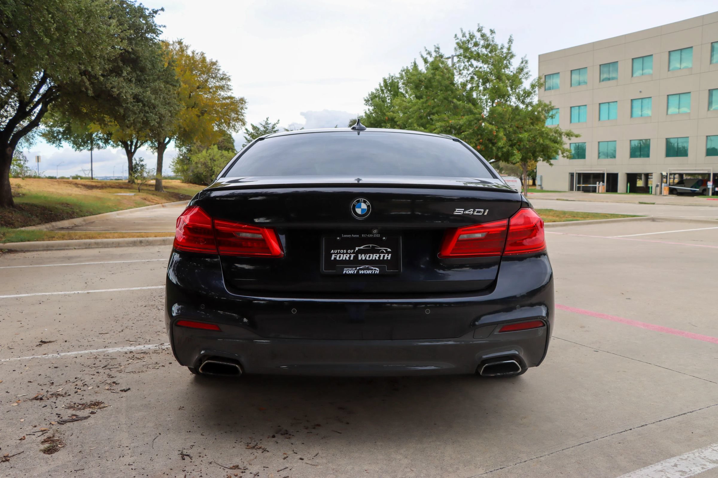 Used 2017 BMW 540i RWD image 6