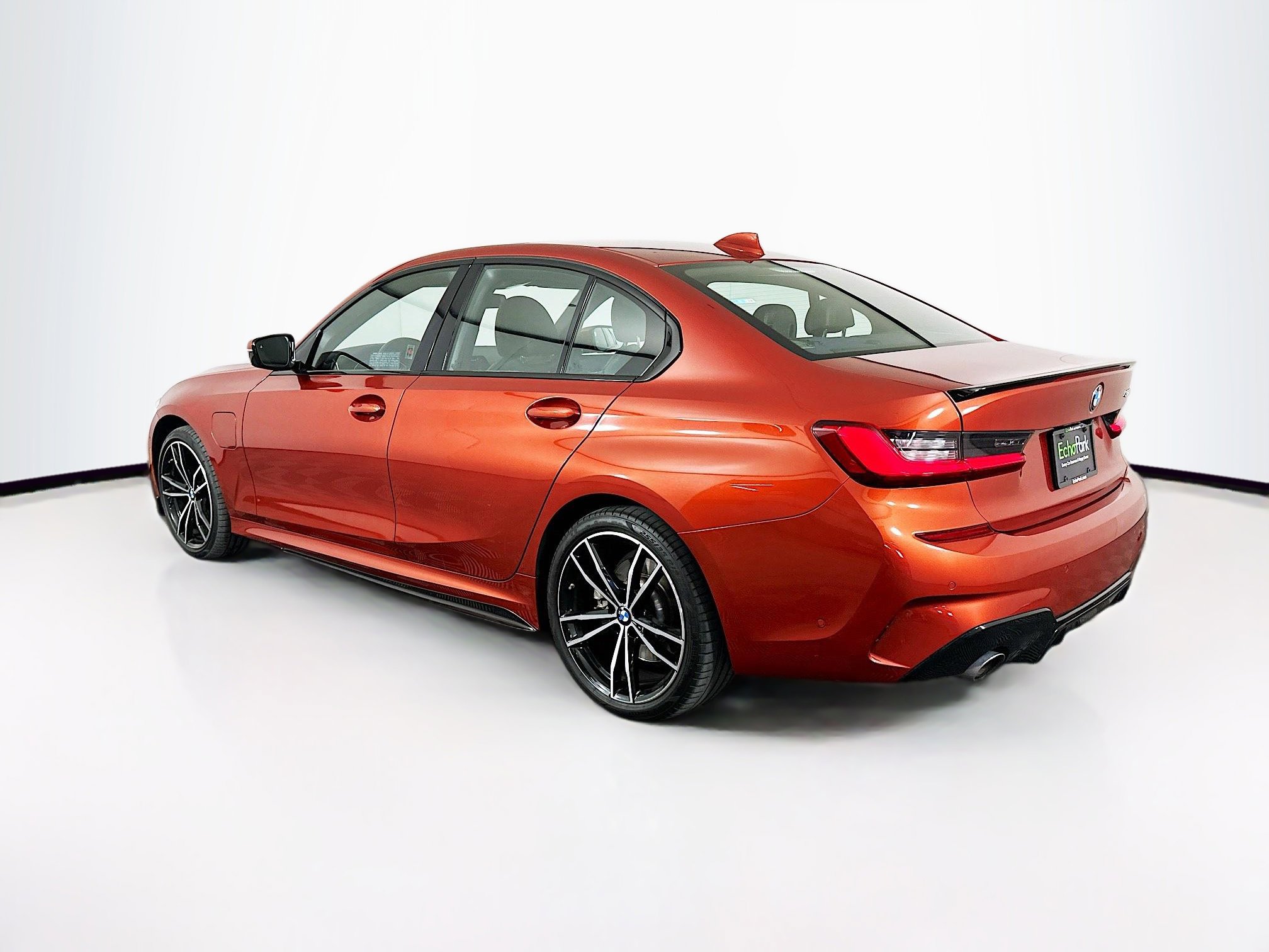 Used 2021 BMW 330e w/ Executive Package RWD image 5